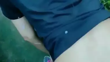 Big Ass Girlfriend Fucked In The Bushes By Horny Lover