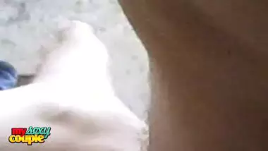 Beautiful Real Indian Housewife Sonia Bhabhi Bedroom Sex