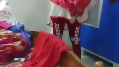 Swathi naidu bathing and wearing cloths record by lover new clip