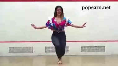 Desi girl in tight leggings sexy dance on deewani mastani song