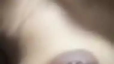 Desi Punjabi Girl Exposing Her Wet Nude Body On Cam