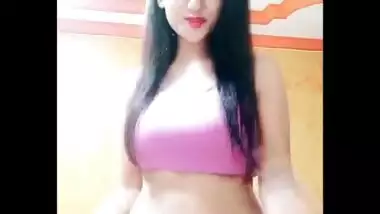 Hot navel college babe subha erotic navel show.