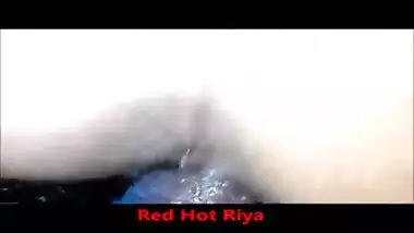 Sexy & Naughty Indian bhabhi Riya fucked doggy style by hubby