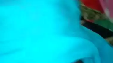 Dehati Bhabhi XXX sex with her neighbor guy