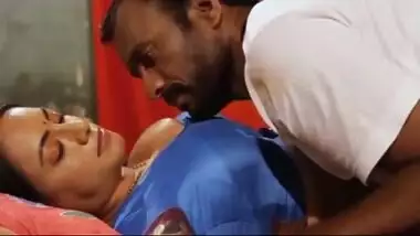 Short porn video of a desperate housewife