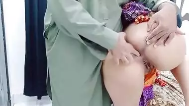 Desi Rich Wife Fucked By Her Driver With Clear Audio – Hot