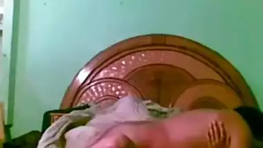 Muy buen primer video hermosa, luces sexi y de...