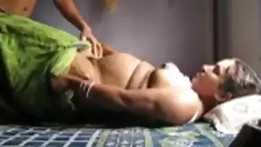 Indian wife giving blowjob and fuck in bed