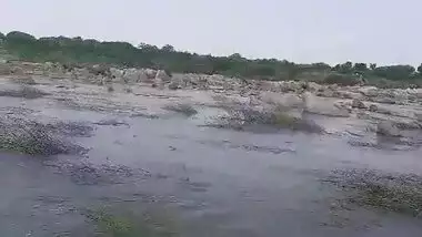 Dehati Lovers enjoying outdoor bathing on selfie cam