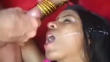 Young Gives An Older Blowjob - Indian Lady