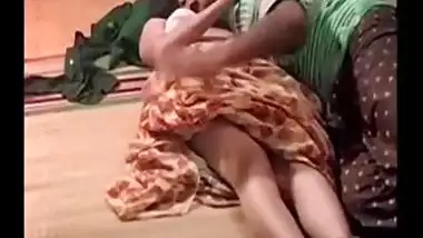 Indian Village auntie fucks lover next to drunk sleeping husband