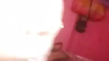 Desi Bengali lady sucks a dick and gets fuck in Bangla sex