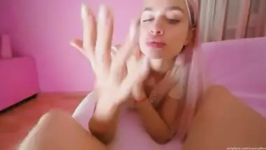 Enjoying Dick. Sloppy Blowjob - LuxuryMur