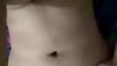 Desi big boob bhabi selfie video making