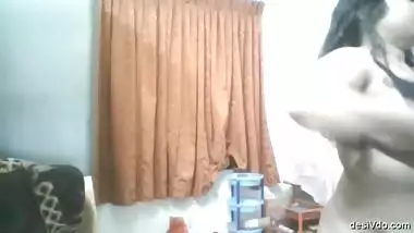 Mallu Wife Nude In Hotel Room