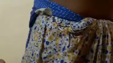 Sex MMS of a nude maid giving a helping hand to masturbate