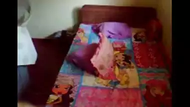 Desi teen hostel girl first time sex with lover