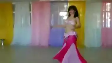 Sexy Belly Dancing