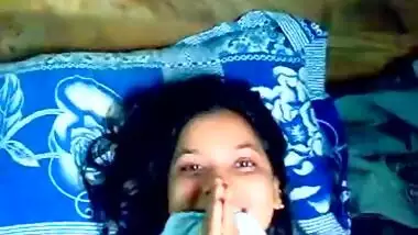 Desi xvideo of a shy bhabhi enjoying a nice home sex session