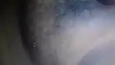 Beautiful bhabhi masturbating by brinjal