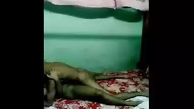Desi sex video of a cute teen couple enjoying a home sex session
