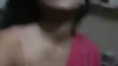 DESI INDIAN GF SEMI NUDE SELFSHOT VIDEO