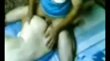 Virgin Pakistani desi girl hot chut chudai by Kashmiri boy real scandal