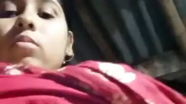 Super horny bhabhi showing her huge boobs and hairy pussy