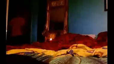 Mumbai Mature Babe Gives Blowjob Before Riding In Cowgirl Pose