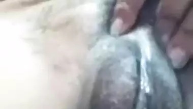 Lovely big boob girl exposing her naked beauty