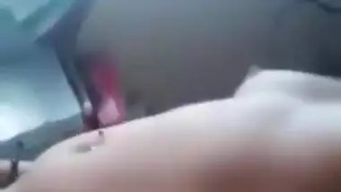 Mallu Girl Showing her Boobs and Pussy