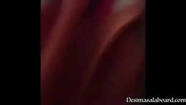Boobs Of Desi Aunty In Trial Room