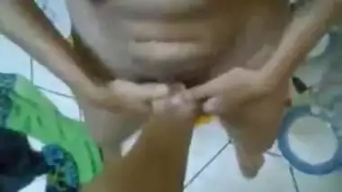 Desi Bhabhi Full Horny - Kya Chut H Bhabhi