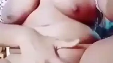 Bangladeshi Big Boobs Girl MMS Video
