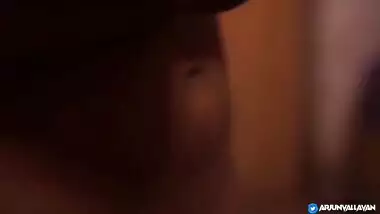 Sexy Indian nude bath video