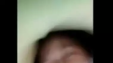 Sexy Assamese slut nude pussy play video call