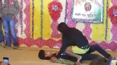 Hot Arkestra Boob Show Dance