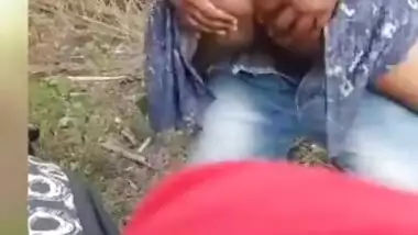 Inidan girl fucked in bike outdoor 3 videos merged