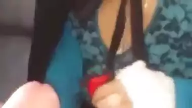 Beautiful Pathani GF Blowjob sex inside car video
