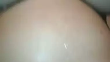 Overweight Bhabhi undressed bath MMS clip