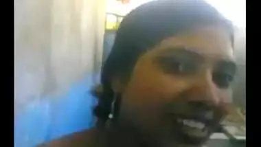 Cute village girl’s outdoor bath exposed by bf