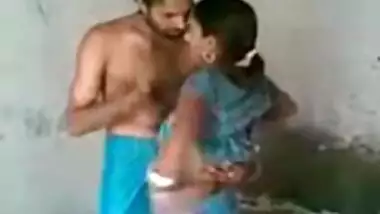Punjabi Newly Married Bhabhi in Red Bangles Scandal wid Moans 7 Mins