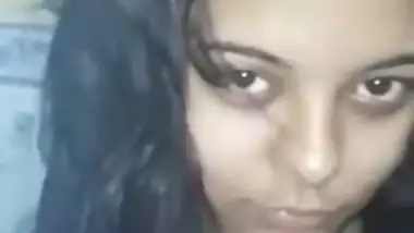 Pussy showing tease video of Indian college beauty