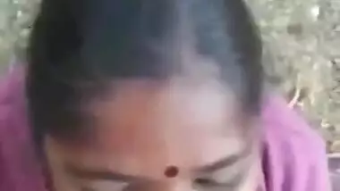 Tamil Aunty Viral Video with tamil hot talks