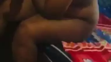 Mature south Indian slut giving nude blowjob