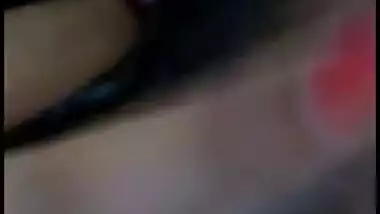Beautiful Desi girl very hot fingering
