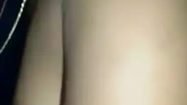 Desi breast sucking MMS