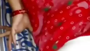 Beautiful Sleeping Bhabhi Captured by Devar
